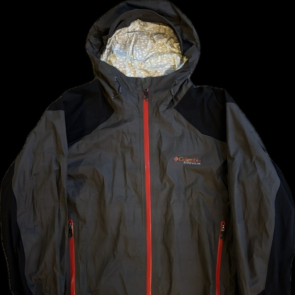 Columbia Titanium Omni-tech Rain jacket - Picture 1 of 7